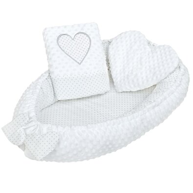 New Baby luxus fészek párnával és takaróval, MinkyHeart, fehér színben