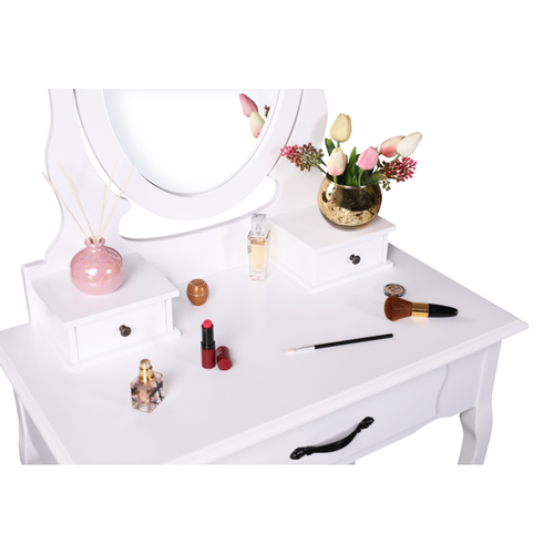 Măsuță decorativă cu scaun LINET NEW, albă