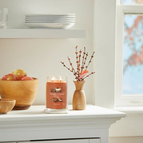 Yankee Candle Signature, Cinnamon Stick illatos gyertya,nagy üvegben ,567 g