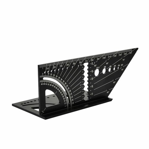 Tavarski aluminijev kotnik 3D
