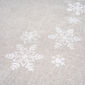 Świąteczny obrus Płatki śniegu szary, 85 x 85 cm
