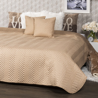 4Home Narzuta na łóżko Doubleface jasnobrązowa /brązowa, 220 x 240 cm, 2 szt. 40 x 40 cm
