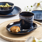 Altom Keramický šálek s podšálkem Reactive Navy Blue 310 ml