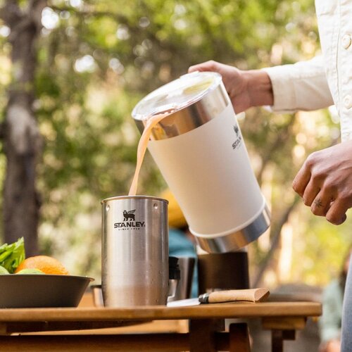 Stanley Stay-Chill Classic Pitcher 1,9 l FrostGloss vízkancsó