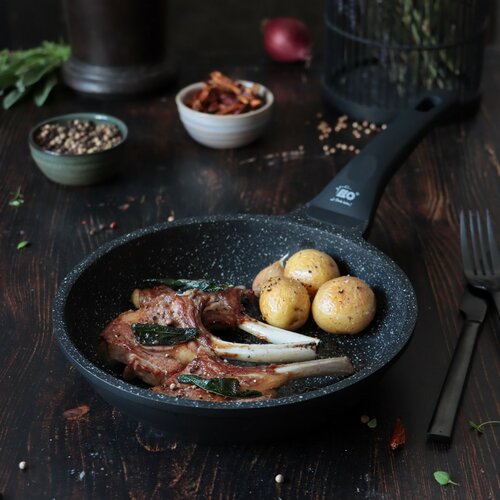 Elo 10528 Panvica Siloncast 28 cm