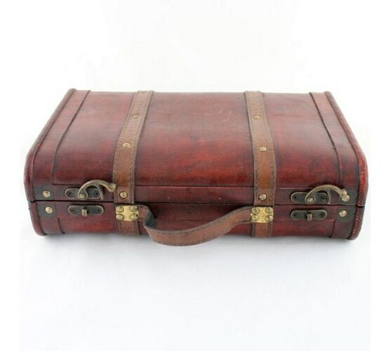 Dekorativní dřevěný kufr