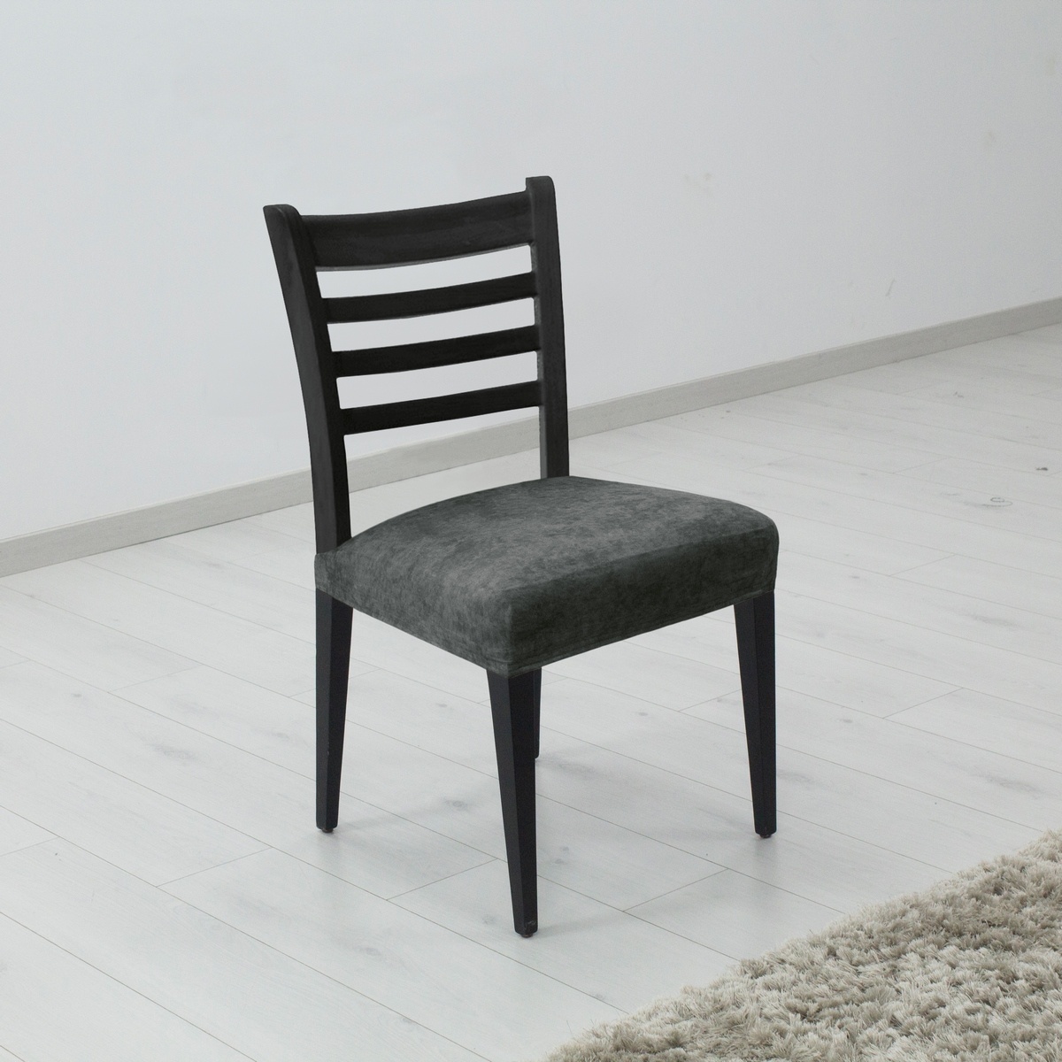 Fotografie Forbyt Napínací potah na sedák židle ESTIVELLA tmavě šedá
