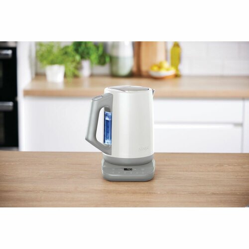 Rýchlovarná kanvica Ninja KT200EUWH PerfectTemperature, 1,7 l