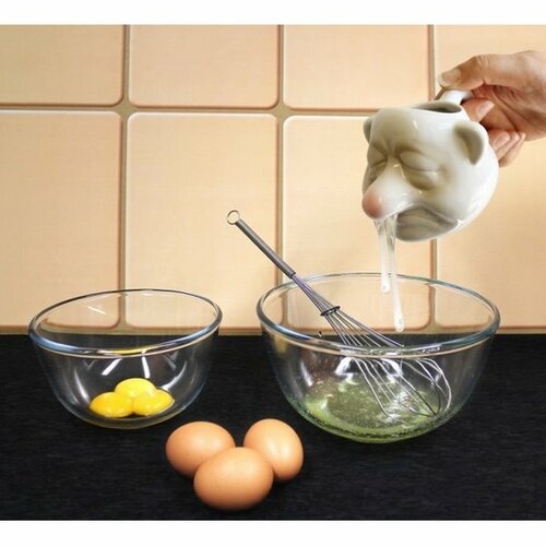 Hrnček na oddelenie bielku