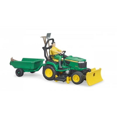 Tractor Bruder Traktor John Deere cu remorcă și grădinar, 17,5 x 19 x 30 cm