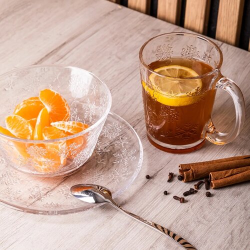 Altom Set de 6 farfurii de desert din sticlăSnowflakes 17,5 cm