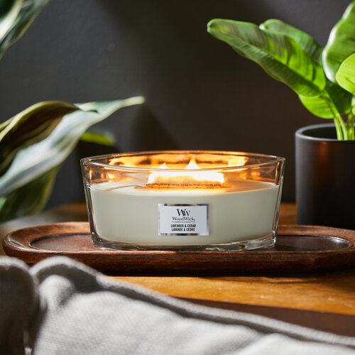 WoodWick Vonná sviečka loď Lavender & Cedar, 453 g