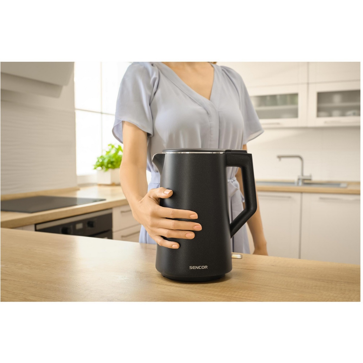 Sencor SWK 0551BK varná kanvica, čierna