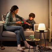 Philips Hue 40801/30/P6 stolná LED lampa Wellness 9,5 W, čiernobiela