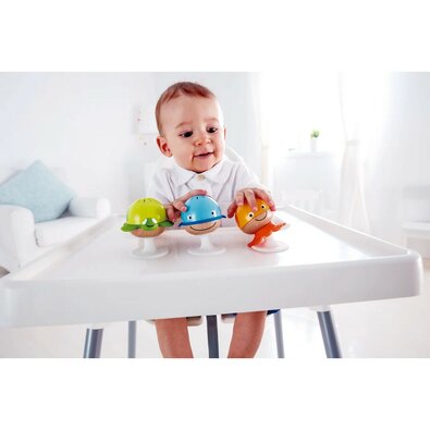 Hape Csörgő figurák