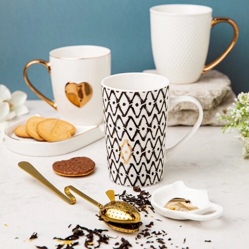 Florina porcelanska skodelica z infuzerom Glitz,350 ml