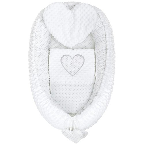New Baby luxus fészek párnával és takaróval, MinkyHeart, fehér színben