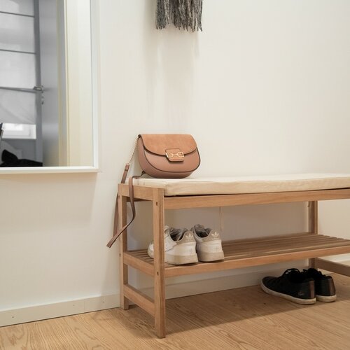 Wenko Dřevěný botník se sedátkem ACINA