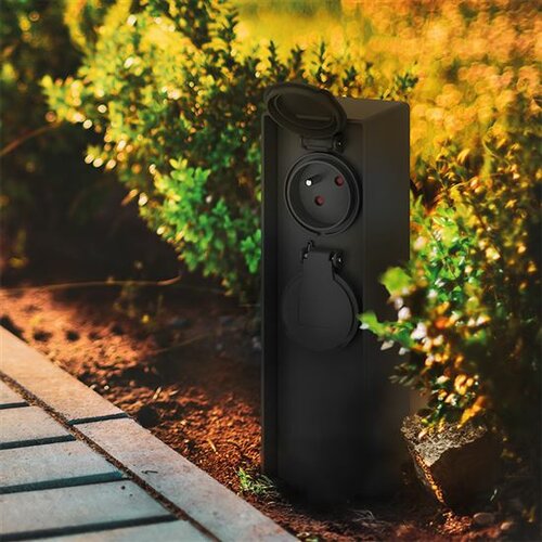 Solight PG04 Záhradný stĺpik IP44, plast, 2zásuvky, hranol, čierna