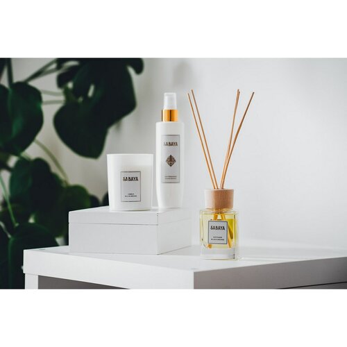 Sabaya Lumânare de soia Black ochidea, 175 g