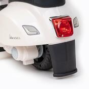 Baby Mix Dětská elektrická motorka Vespa, bílá