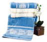 Výhodná sada: 4 ks ručníků, 2 ks osušek, bílá + modrá