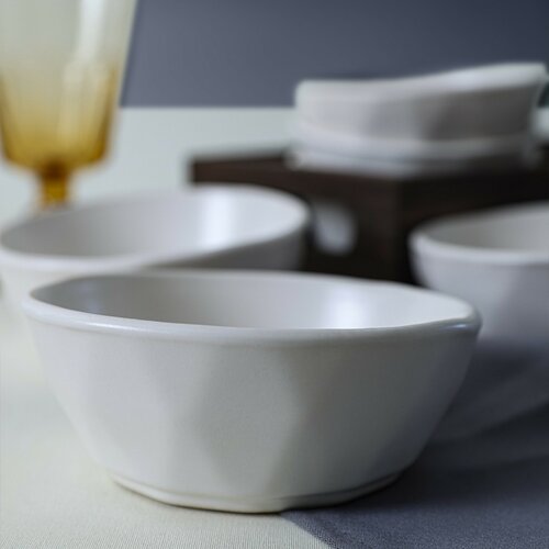 Set mit 6 Steingutschalen Facetta 12 cm, weiß