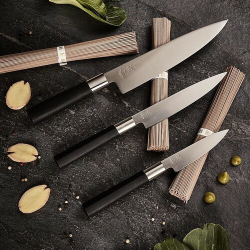 Kai Sada 3 nožů Wasabi Black – univerzální malý, univerzální velký a šéfkuchařský velký