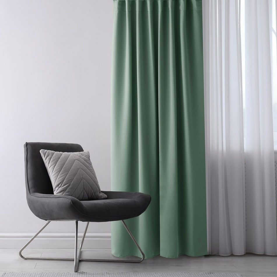 AmeliaHome Zasłona Blackout EYELETS miętowy, 140 x 245 cm