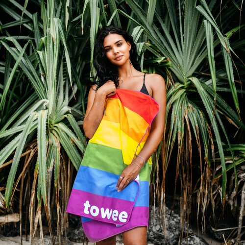 Towee Hitro sušeča brisača LIFE IN COLOURS, 80 x160 cm