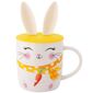 Altom Porcelanska skodelica Vesel zajček ssilikonskim pokrovom, 400 ml