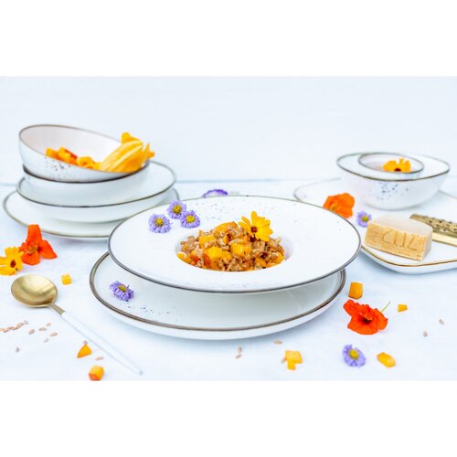 Mäser 4-częściowy zestaw talerzy dla smakoszy Pintar White niebieskie kropki 26 cm