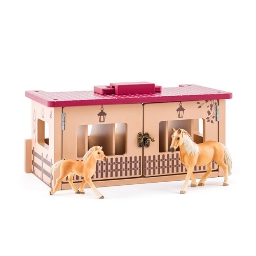 Faunica Stajňa s dvoma koňmi