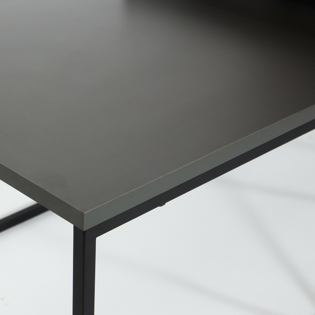 Súprava konferenčných stolíkov Orta Black and Anthracite, 2 ks