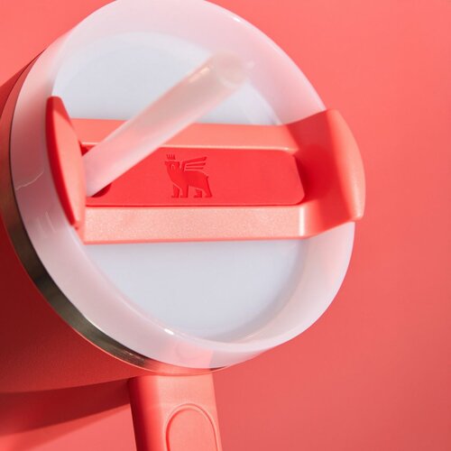 Stanley Termohrnček Quencher H2.O FlowState Tumbler 1180 ml Hot Coral