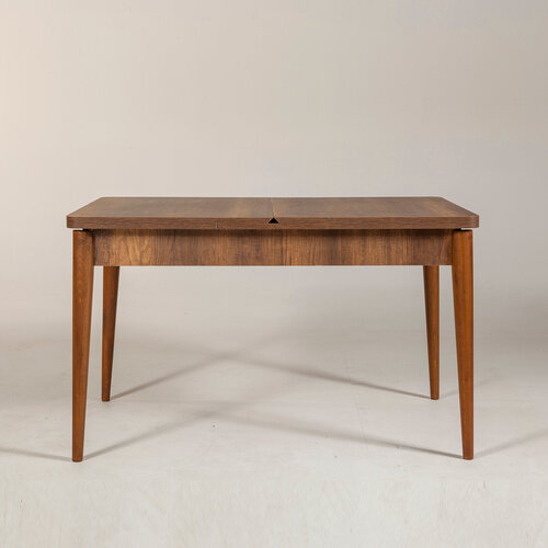 Jídelní stůl Vina Walnut