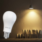Tellur WiFi E27 Smart żarówka, 9 W, ciepła biała