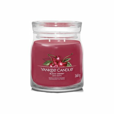 Yankee Candle ароматична свічка Signatureу склі середнього розміру Black Cherry, 368 г