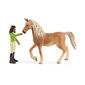 Schleich 42542 Černovláska Sarah s pohyblivými klouby na koni