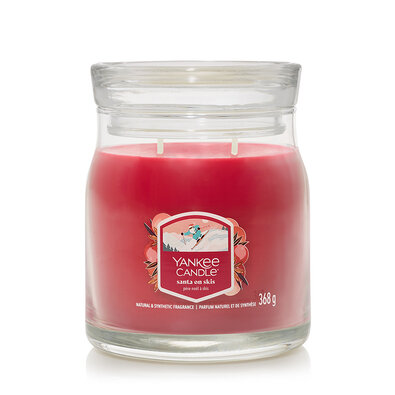 Yankee Candle Signature dišeča sveča v steklenem kozarcu, srednja, Božiček na smučeh, 368 g