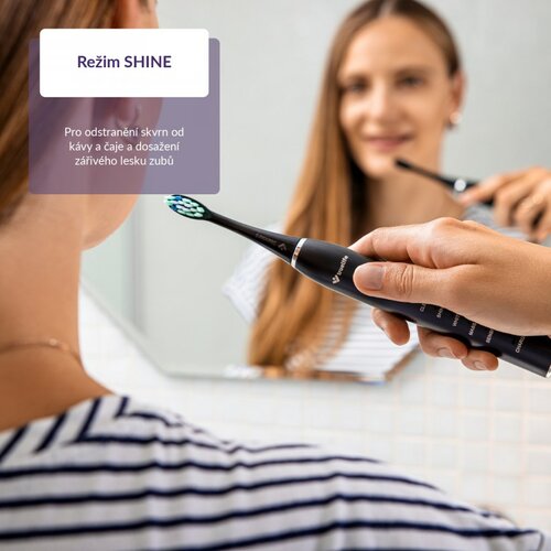 TrueLife Sonická zubná kefka SonicBrush Clean30, čierna