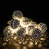 Lampki świetlne LED z 10 metalowymi kulkami, biały