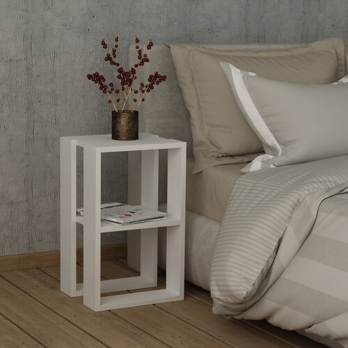 Приліжкова тумбочка Lonie White