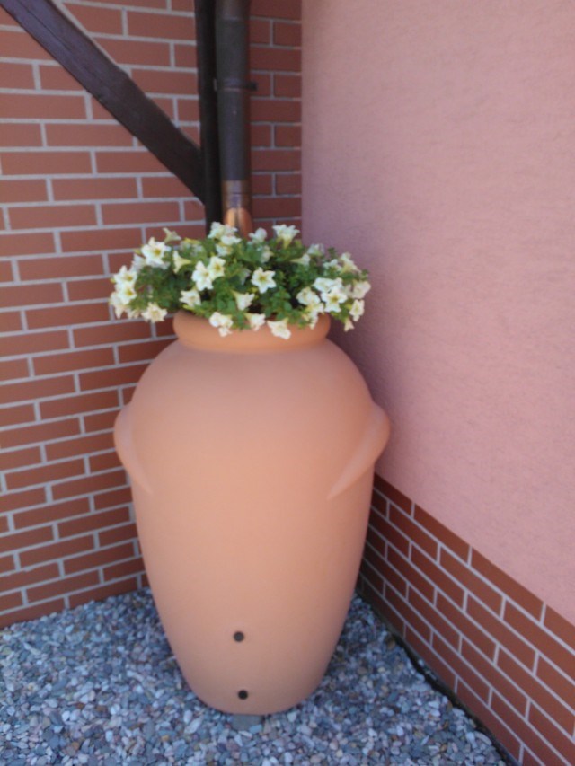 Garden Amphora esővíz hordó terrakotta