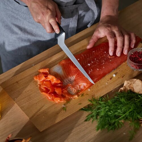 Fiskars 1054946 filetovací nůž Hard Edge, 22 cm