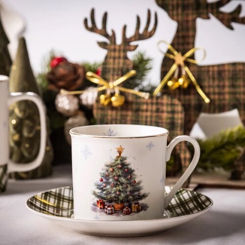 Altom Filiżanka porcelanowa ze spodkiem Christmas Tree 260 ml