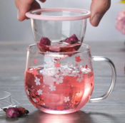 Cană din sticlă 4Home Sakura Hot&Cool cu infuzor 400 ml