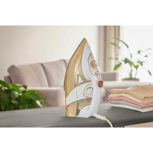 Żelazko parowe Sencor SSI 8310GD, złote
