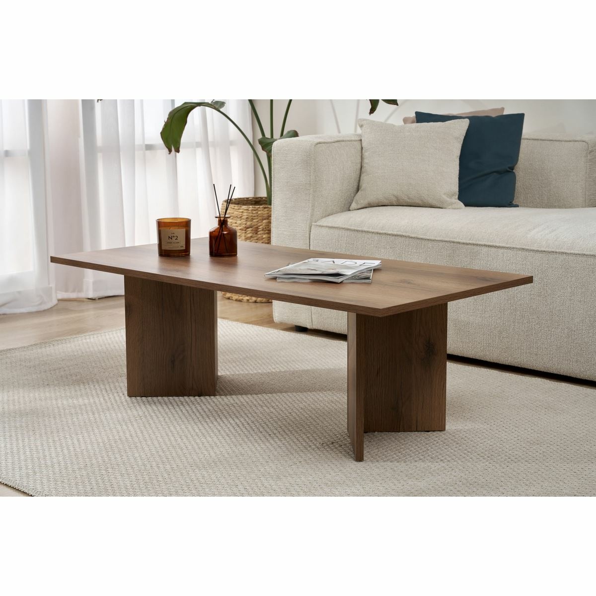 Konferenčný stolík Sabin Walnut