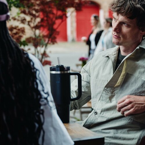 Stanley Termohrnček Quencher H2.O FlowState Tumbler 1180 ml Black 2.0